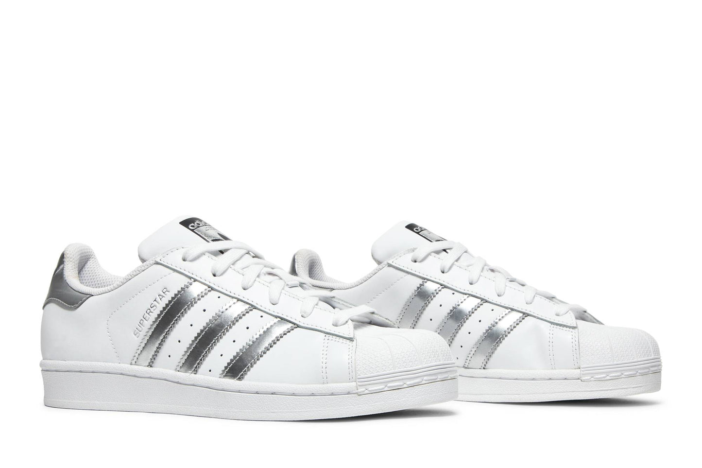 ( Women ) Adidas Superstar ‘White Silver Metallic’ AQ3091