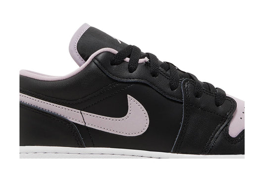 ( Grade School ) Air Jordan 1 Low SE ‘Black Iced Lilac’ DV1333-051