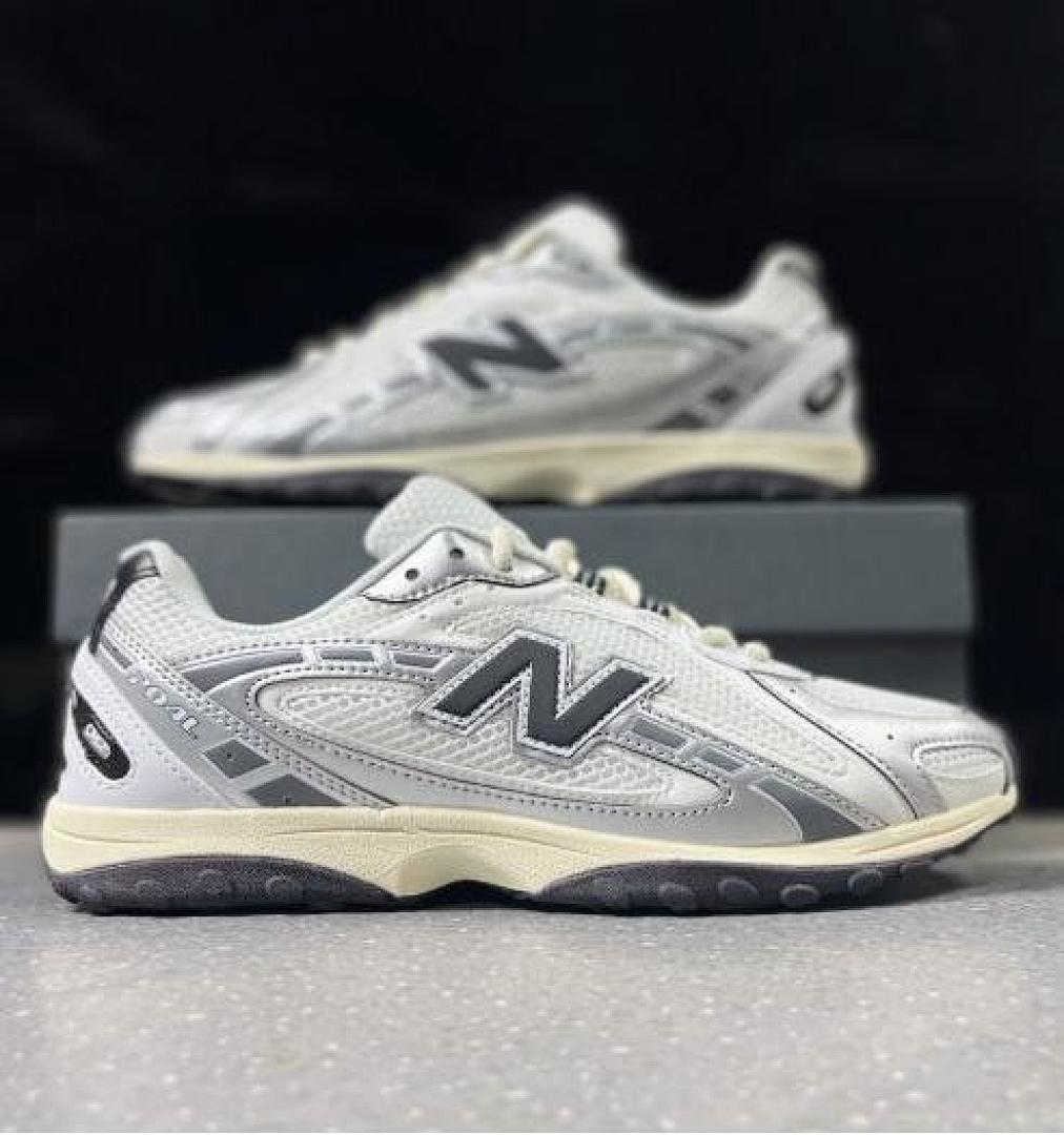 New Balance 2002R White Silver Metallic M2002RHO Men's Women's Lifestyle Running Shoes Sneakers Trainers