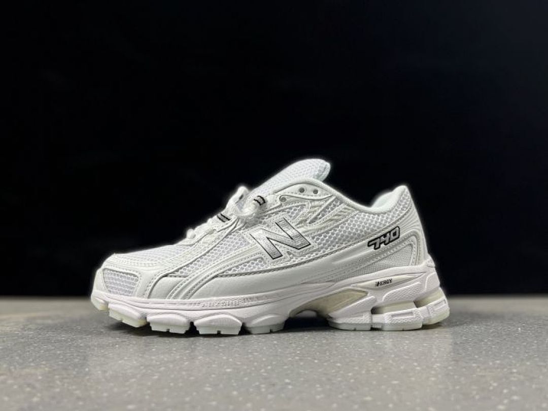 New Balance 740 White Retro Mesh Running Shoes