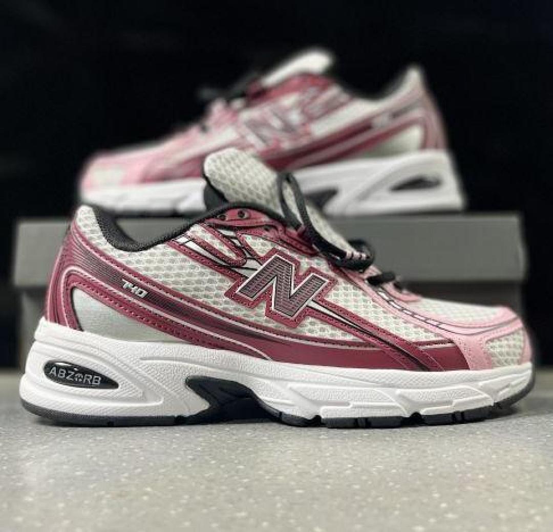 New Balance 740 Sneakers White Pink Burgundy