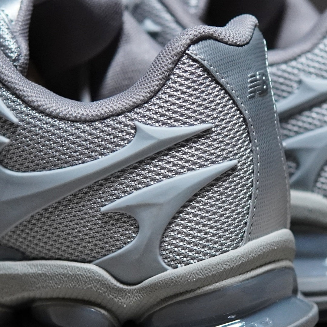 New Balance 1906R Light Grey Silver Sneakers M1906RL Men's Women's Lifestyle ABZORB Running Shoes