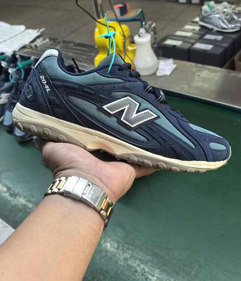 New Balance 204L Blue Teal Grey Cream Lifestyle Running Sneakers