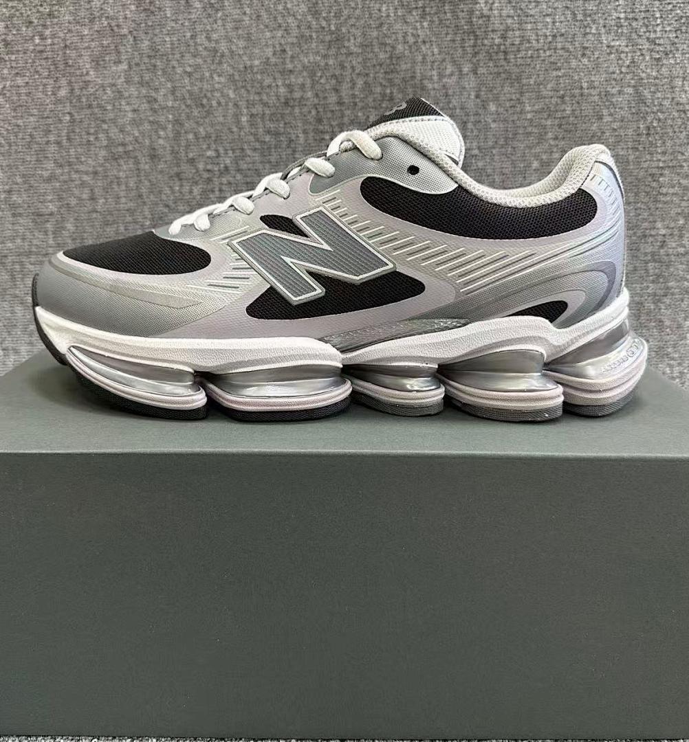 New Balance 1906R Metallic Silver Black Bubble Sole Running Shoes Trainers Sneakers