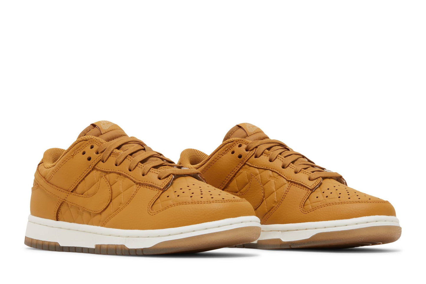 ( Women ) Nike Dunk Low ‘Quilted Wheat' ( Wmns ) DX3374-700