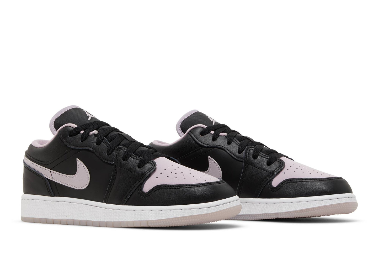 ( Grade School ) Air Jordan 1 Low SE ‘Black Iced Lilac’ DV1333-051