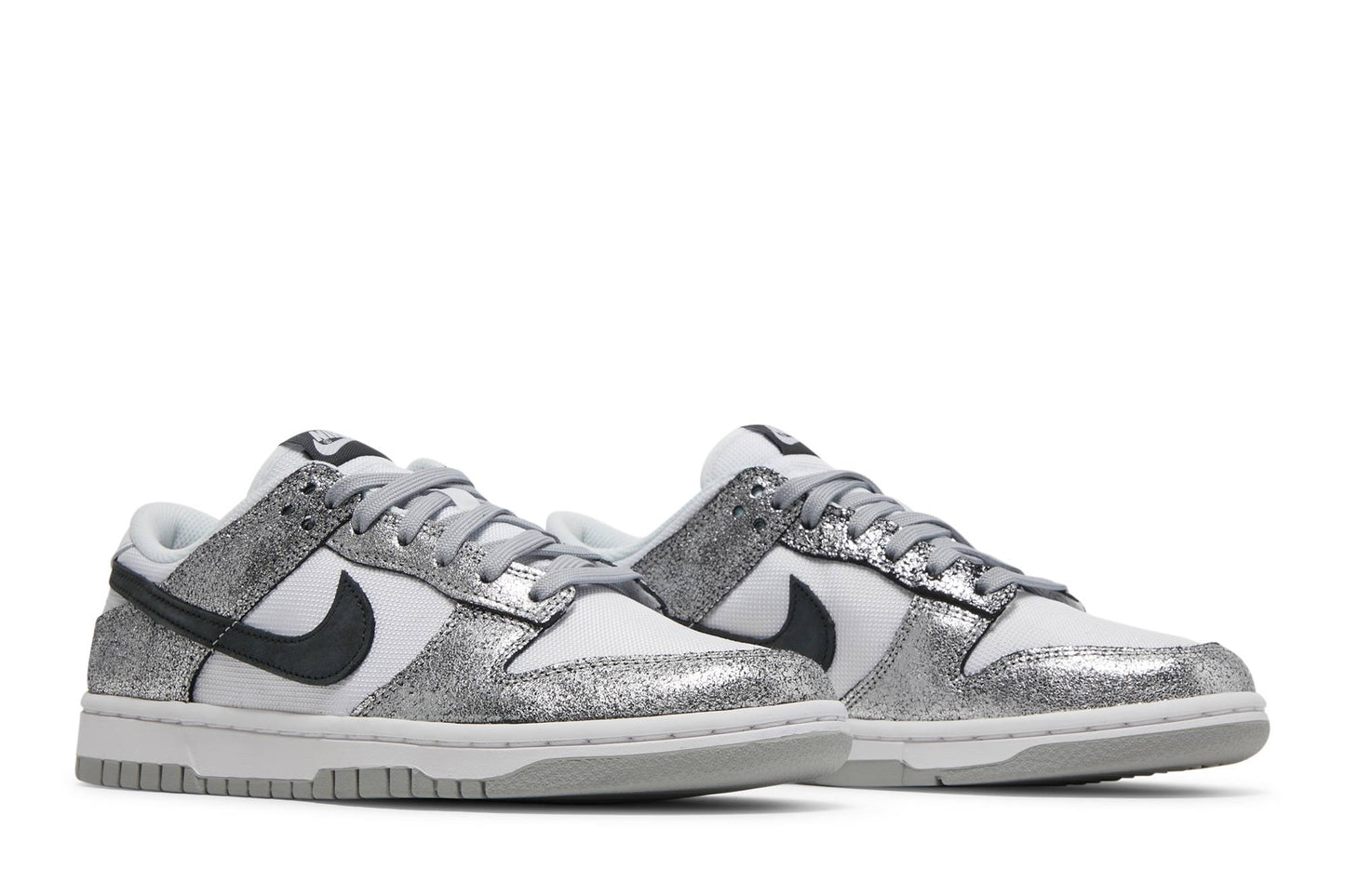 ( Women ) Nike Dunk Low ‘Shimmer’ DO5882-001