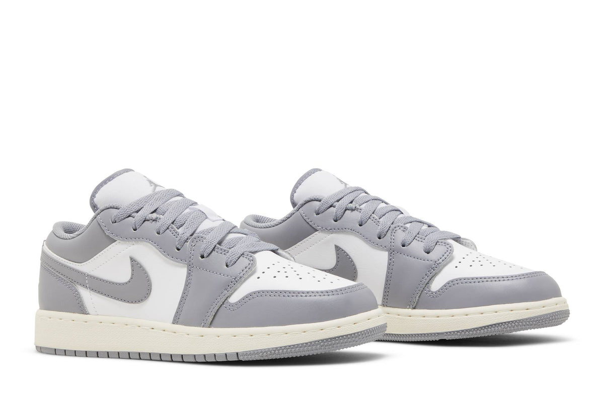 ( Grade School ) Air Jordan 1 Low 'Vintage Grey' 553560-053