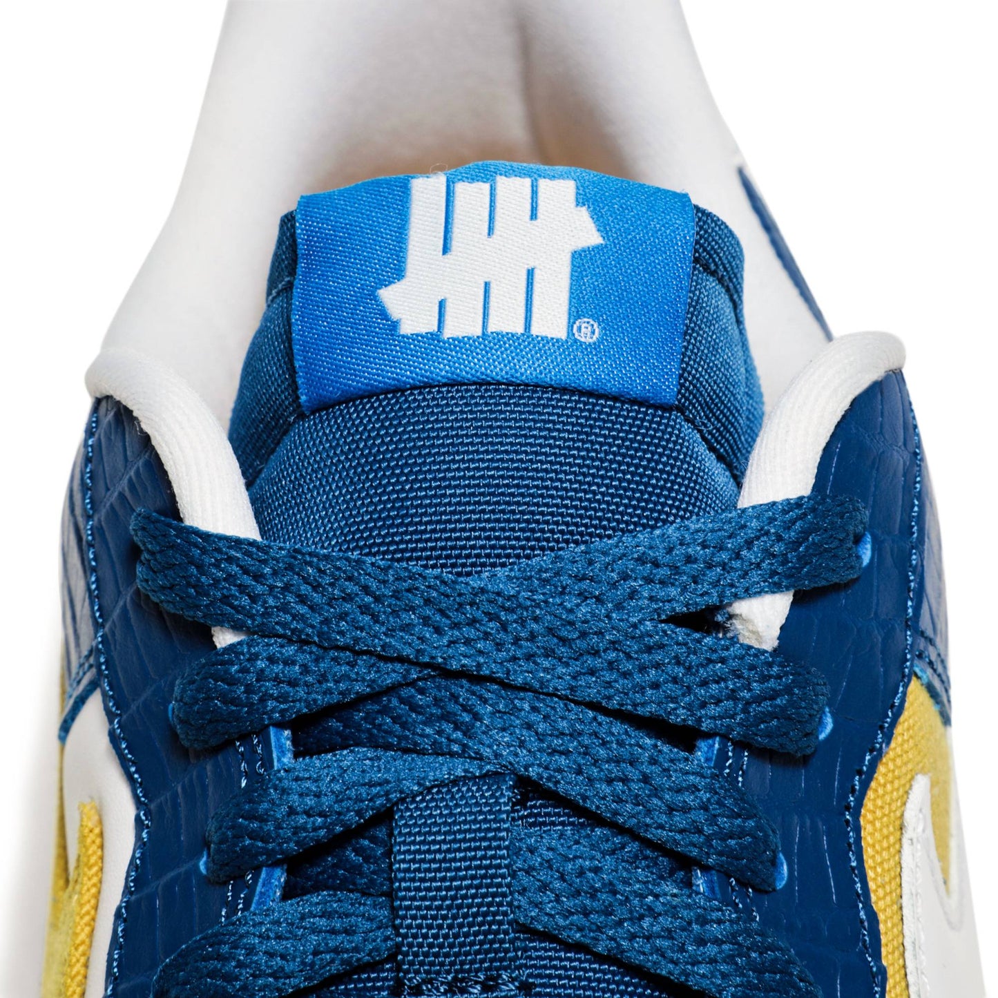 UNDEFEATED X Nike Air Force 1 Low SP ‘Dunk Vs AF1’ DM8462-400