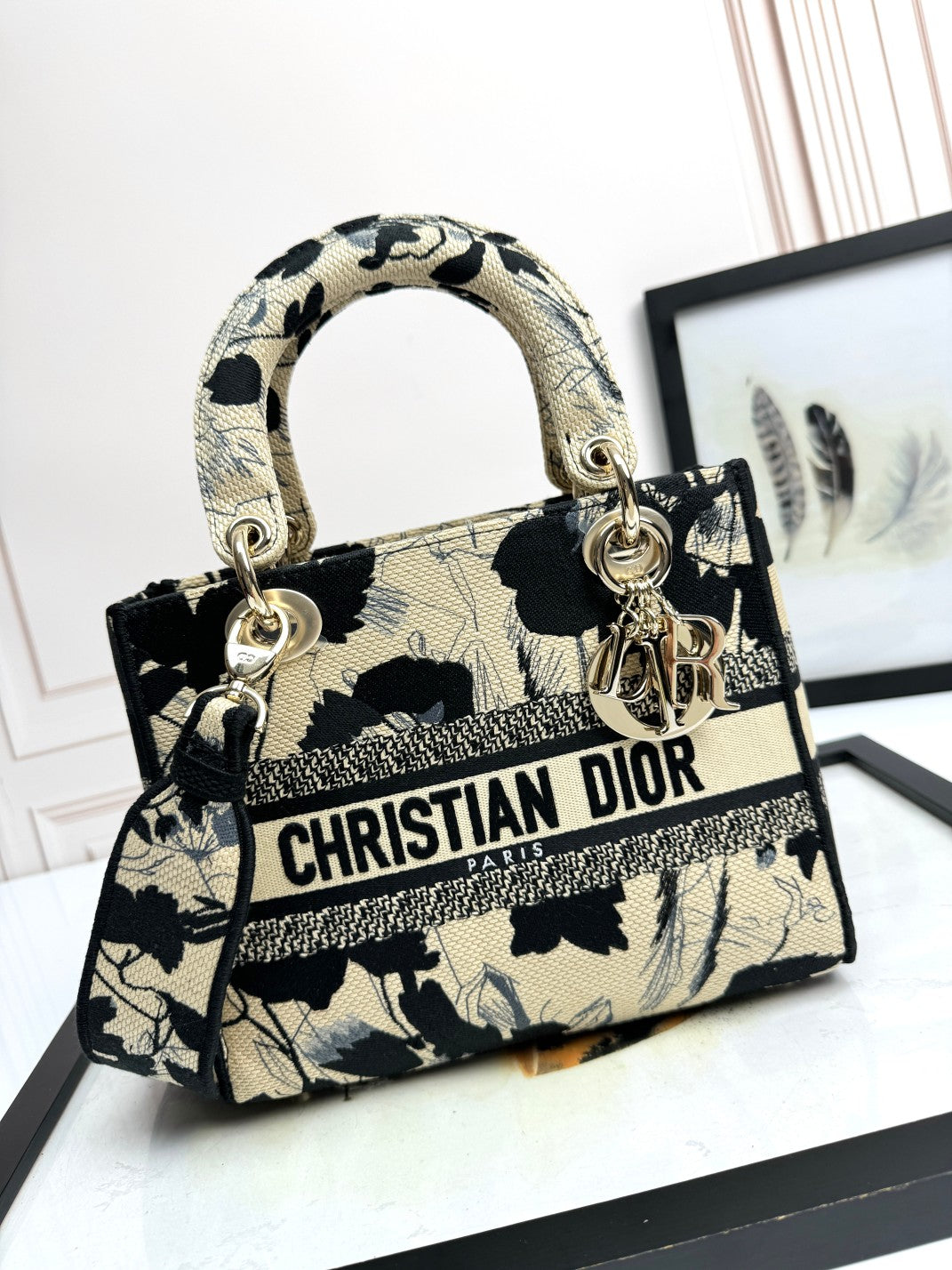 Christian Dior Lady D-Lite Medium Bag Black and White Floral Embroidery
