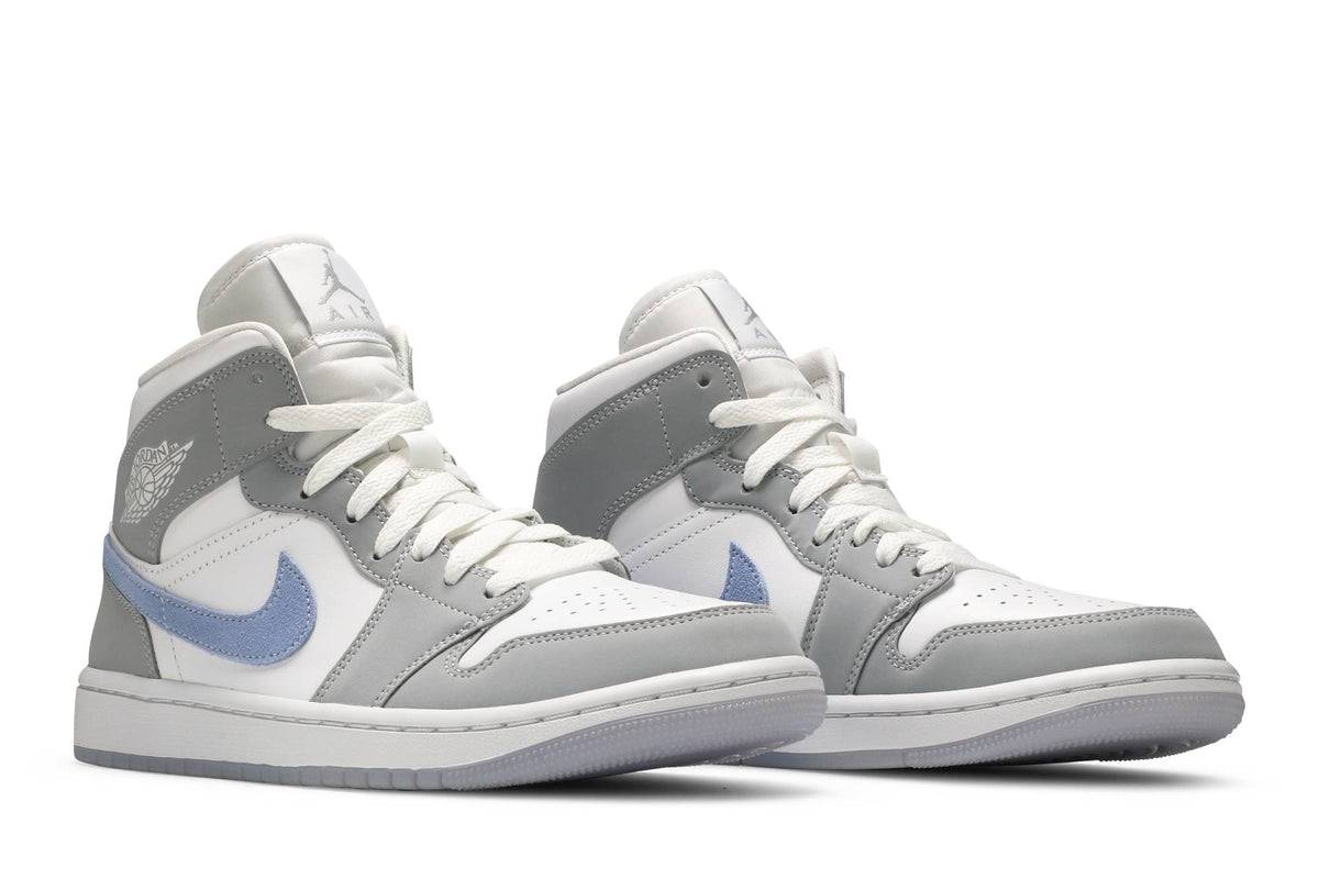 ( Women ) Air Jordan 1 Mid 'Frosty' BQ6472-105