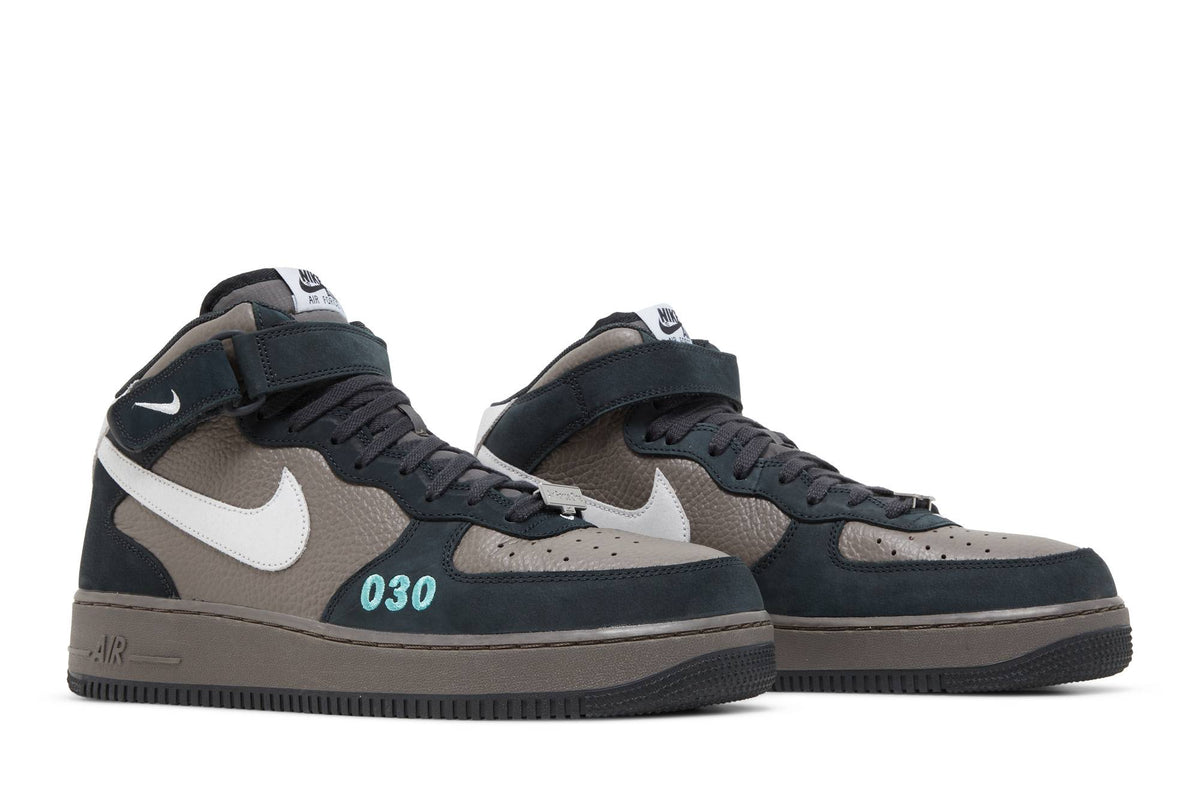 Nike Air Force 1 Mid 'Berlin' DR0296-200