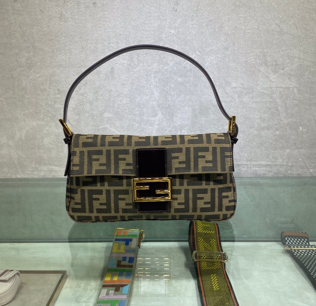 Fendi Vintage Zucca Canvas Baguette Shoulder Bag - Brown Monogram