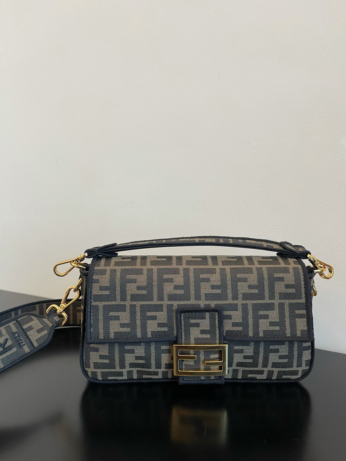 Fendi Baguette FF Monogram Canvas Shoulder Bag - Brown/Black