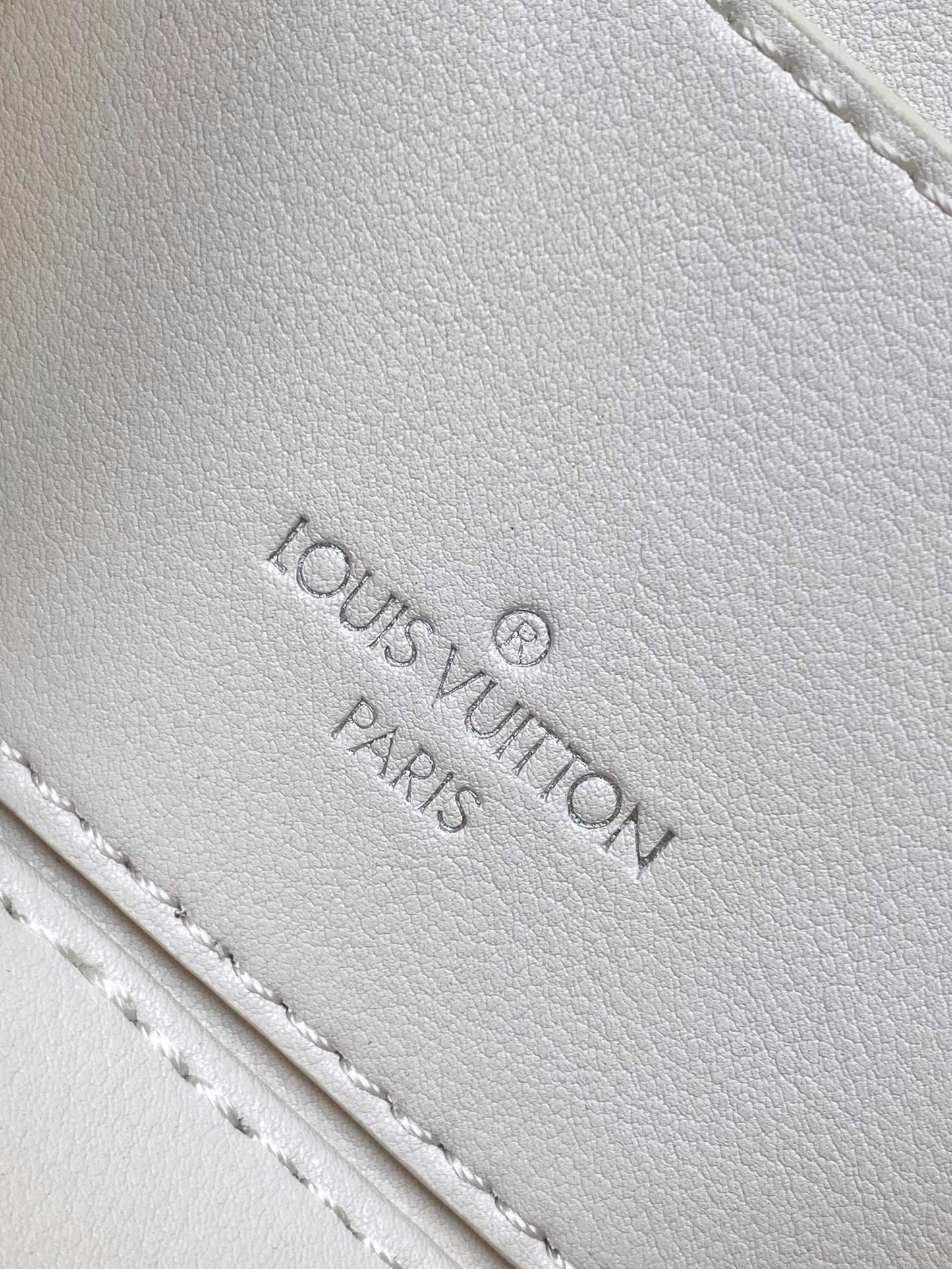 Louis Vuitton Elegant Off-White Embossed Leather Vanity Case Handbag