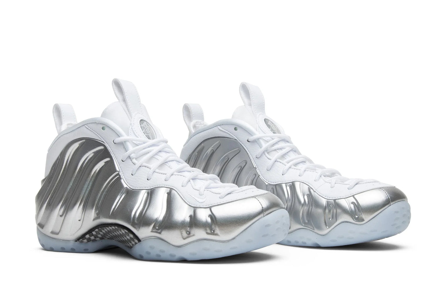 Nike Air Foamposite One ‘Chrome’ AA3963-100
