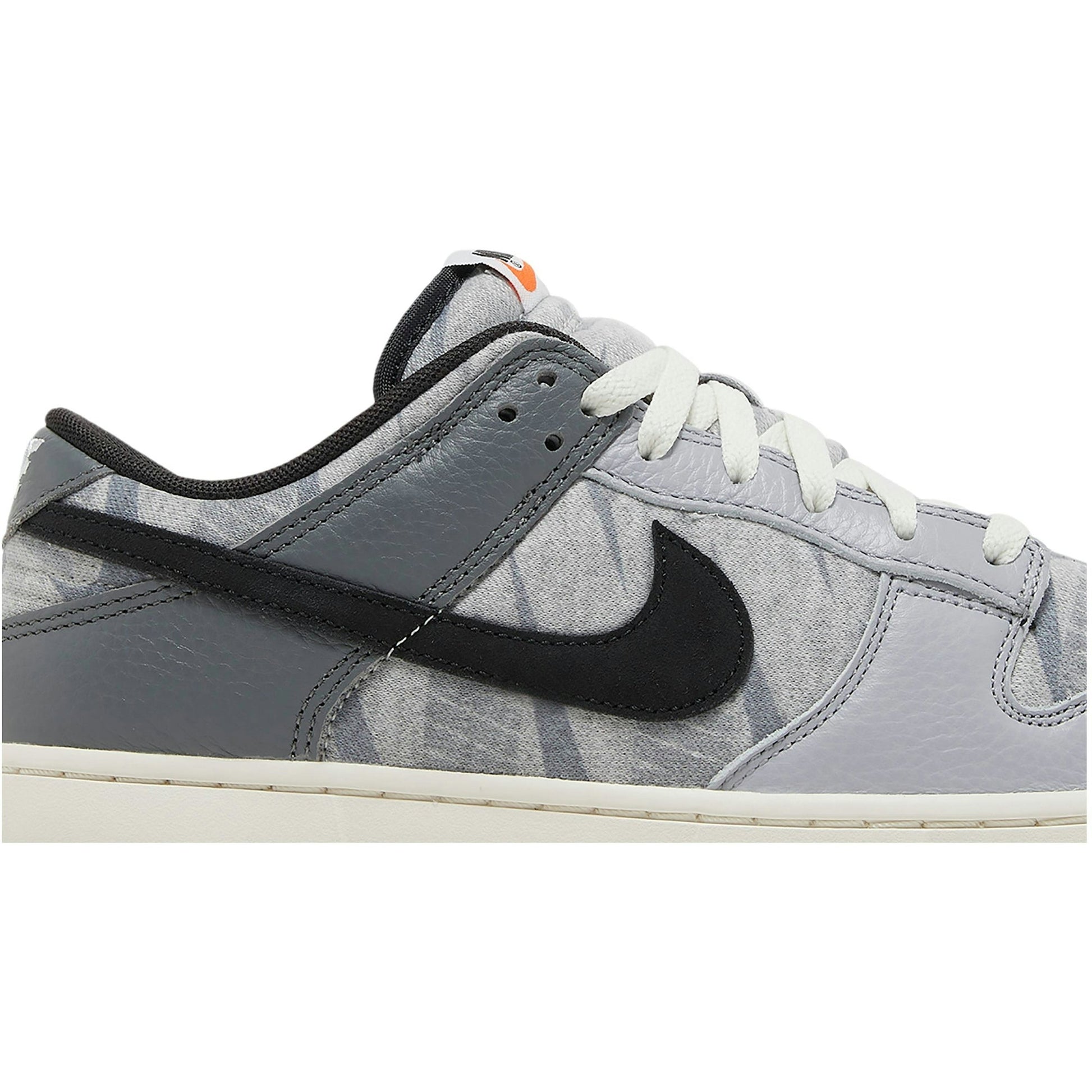 Nike Dunk Low ‘Copy Paste’ DQ5015-063