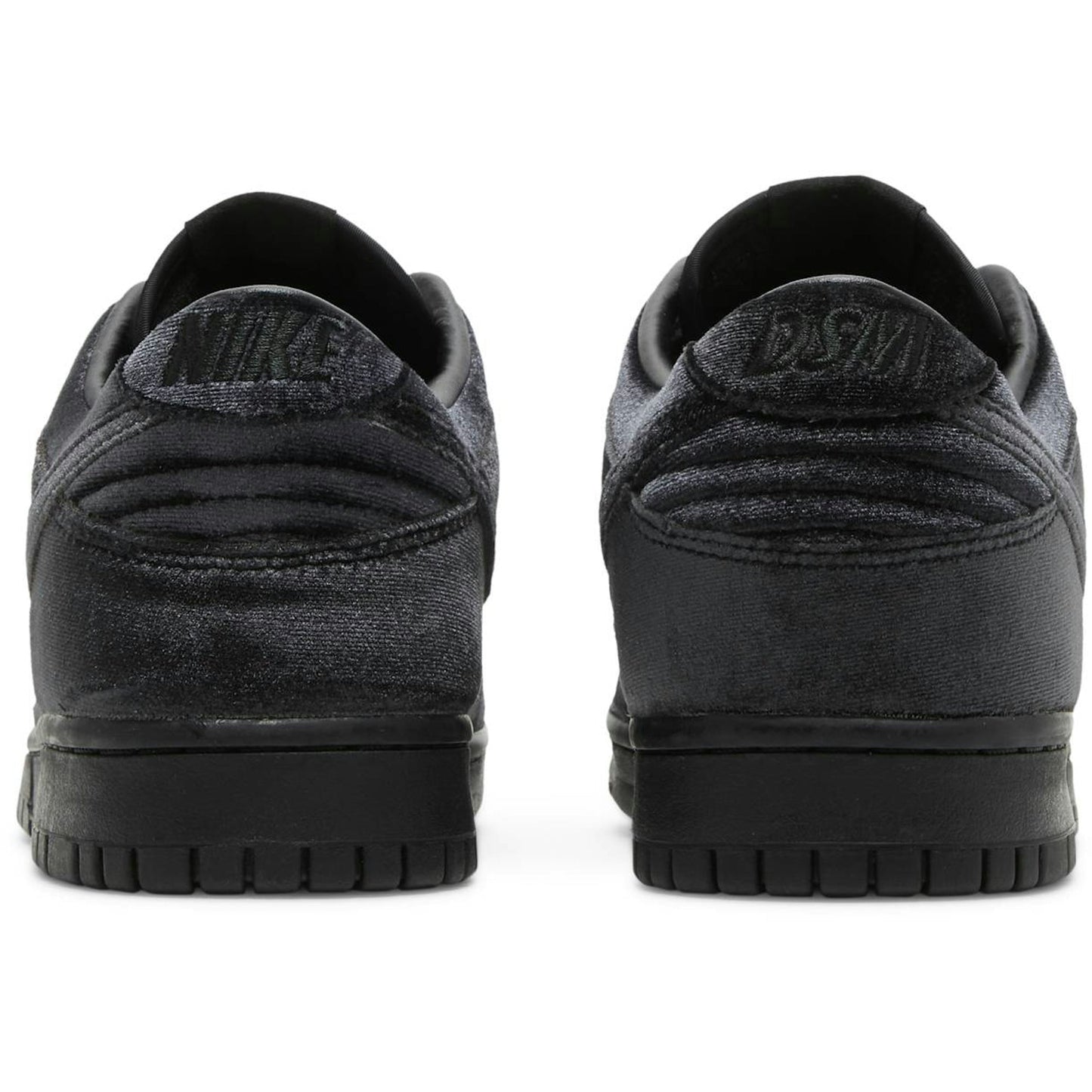 Dover Street Market X Nike Dunk Low ‘Triple Black’ DH2686-002