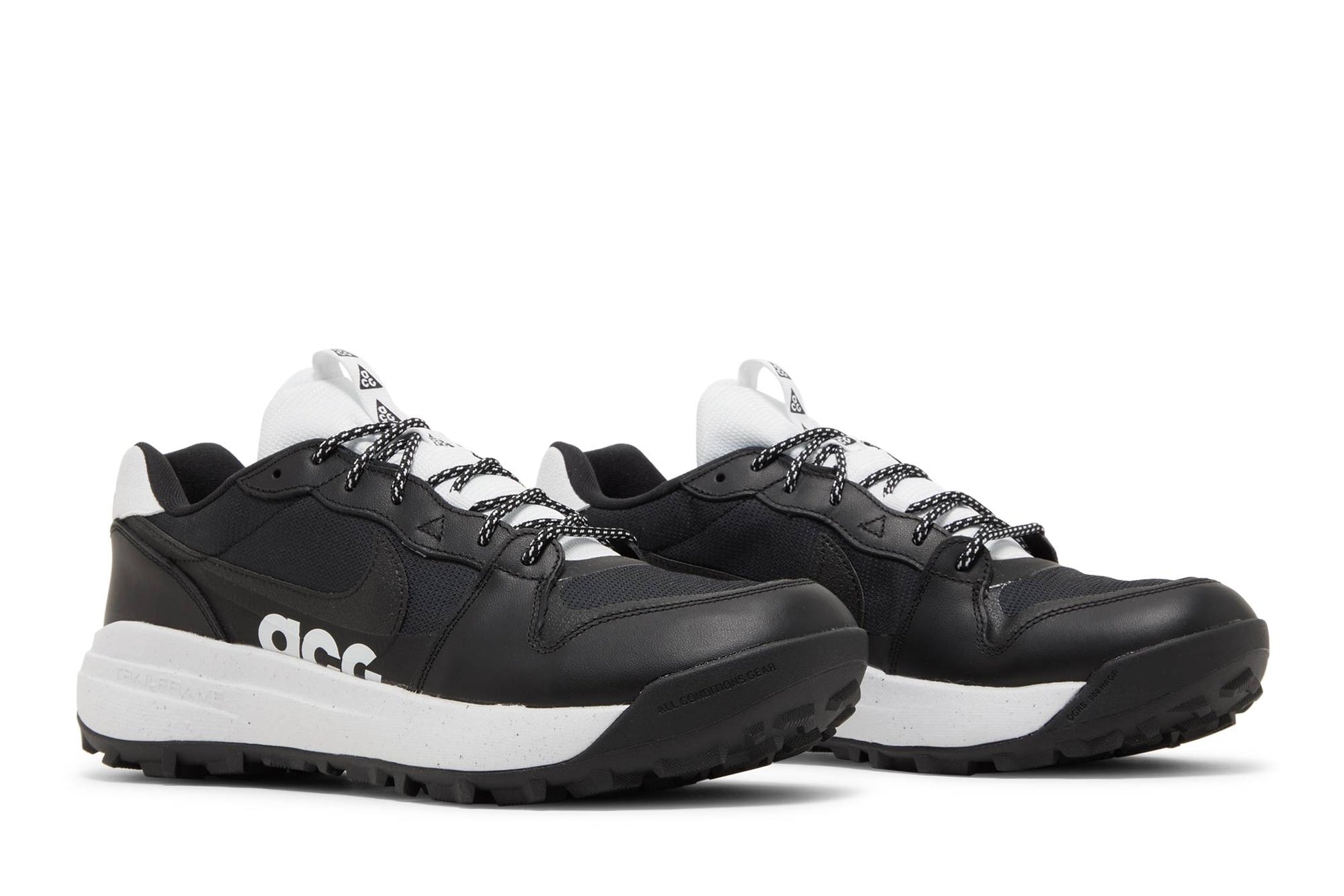 Nike ACG Lowcate ‘Black White’ DX2256-001