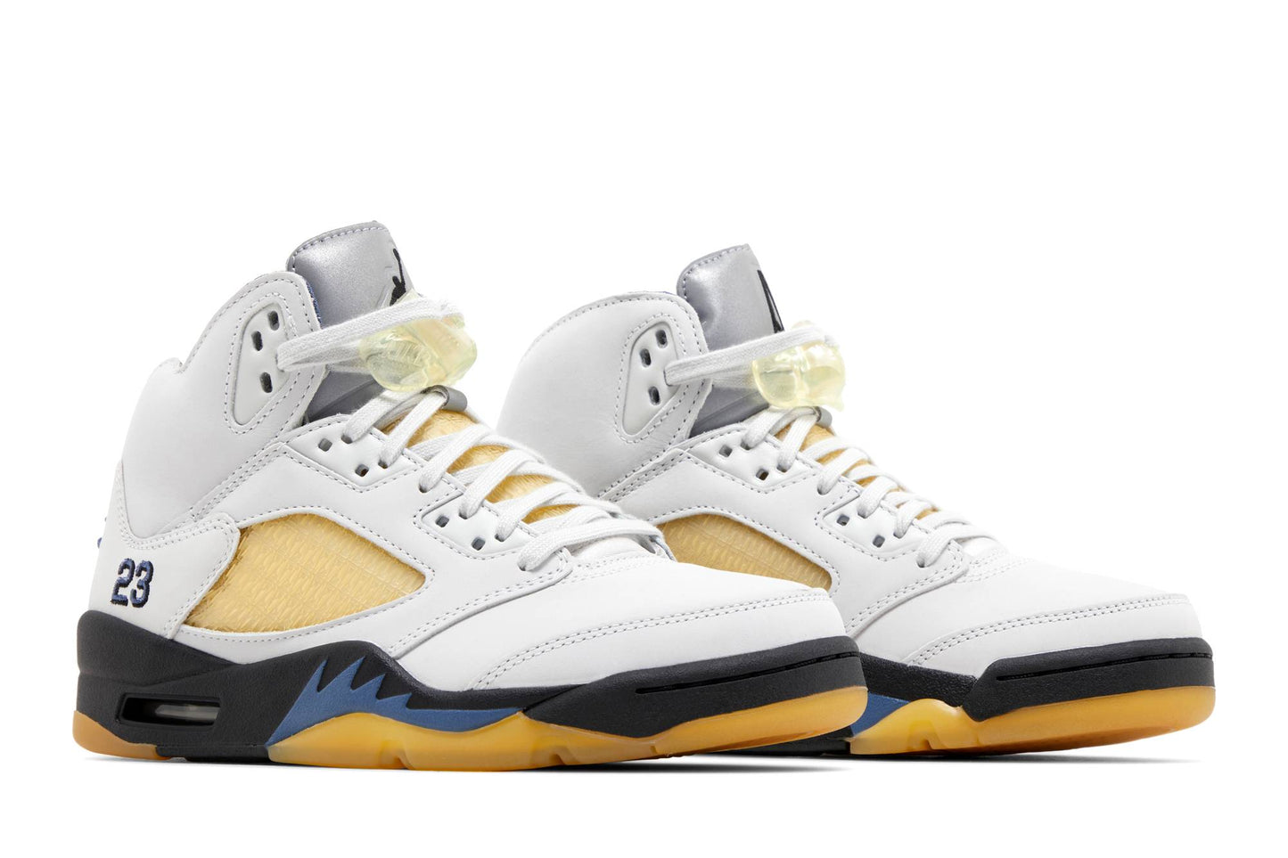 ( Women ) A Ma Maniére X Jordan 5 Retro ‘Photon Dust’ FZ5758-004