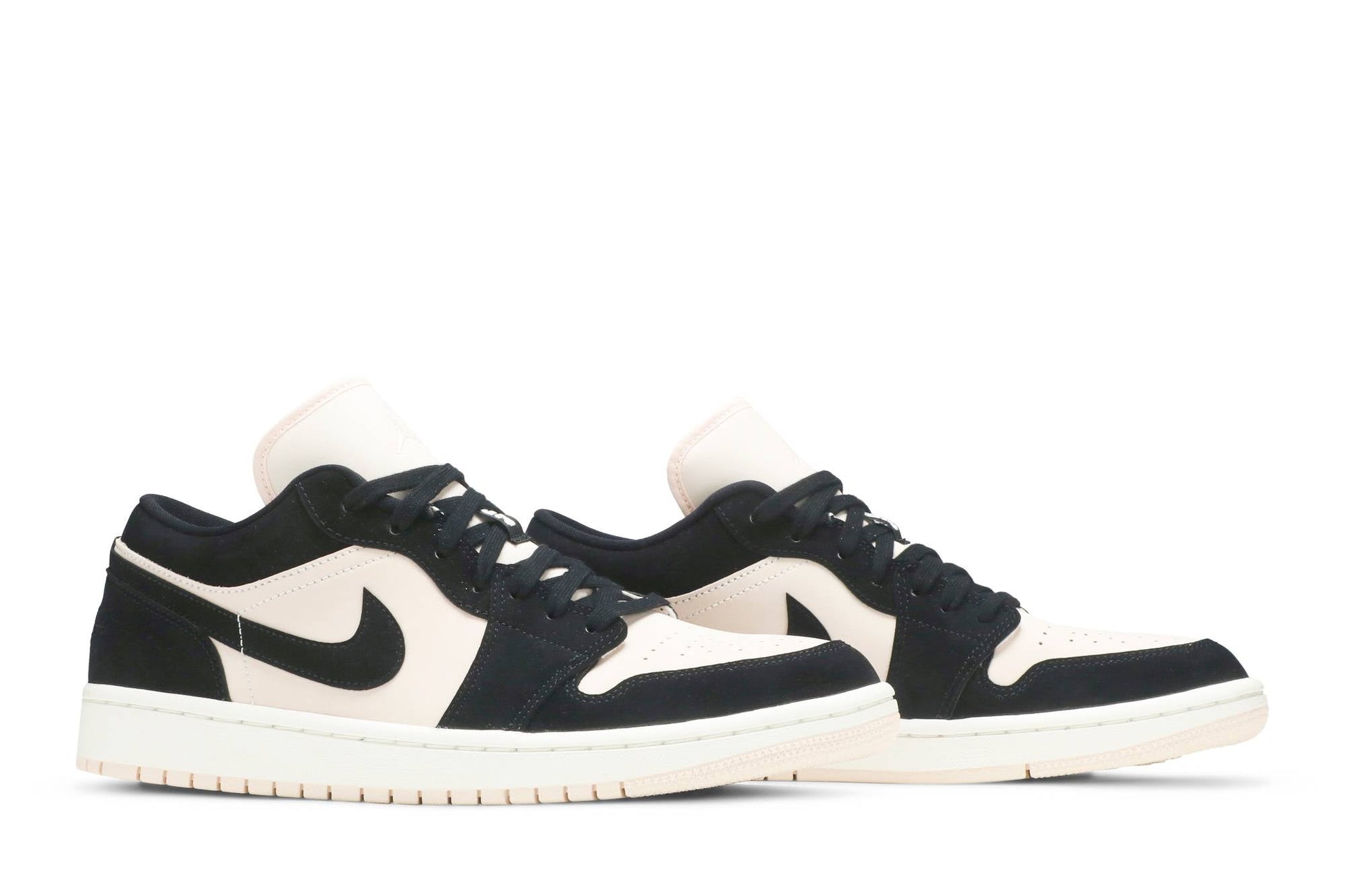 ( Women ) Air Jordan 1 Low ‘Black Guava Ice’ DC0774-003