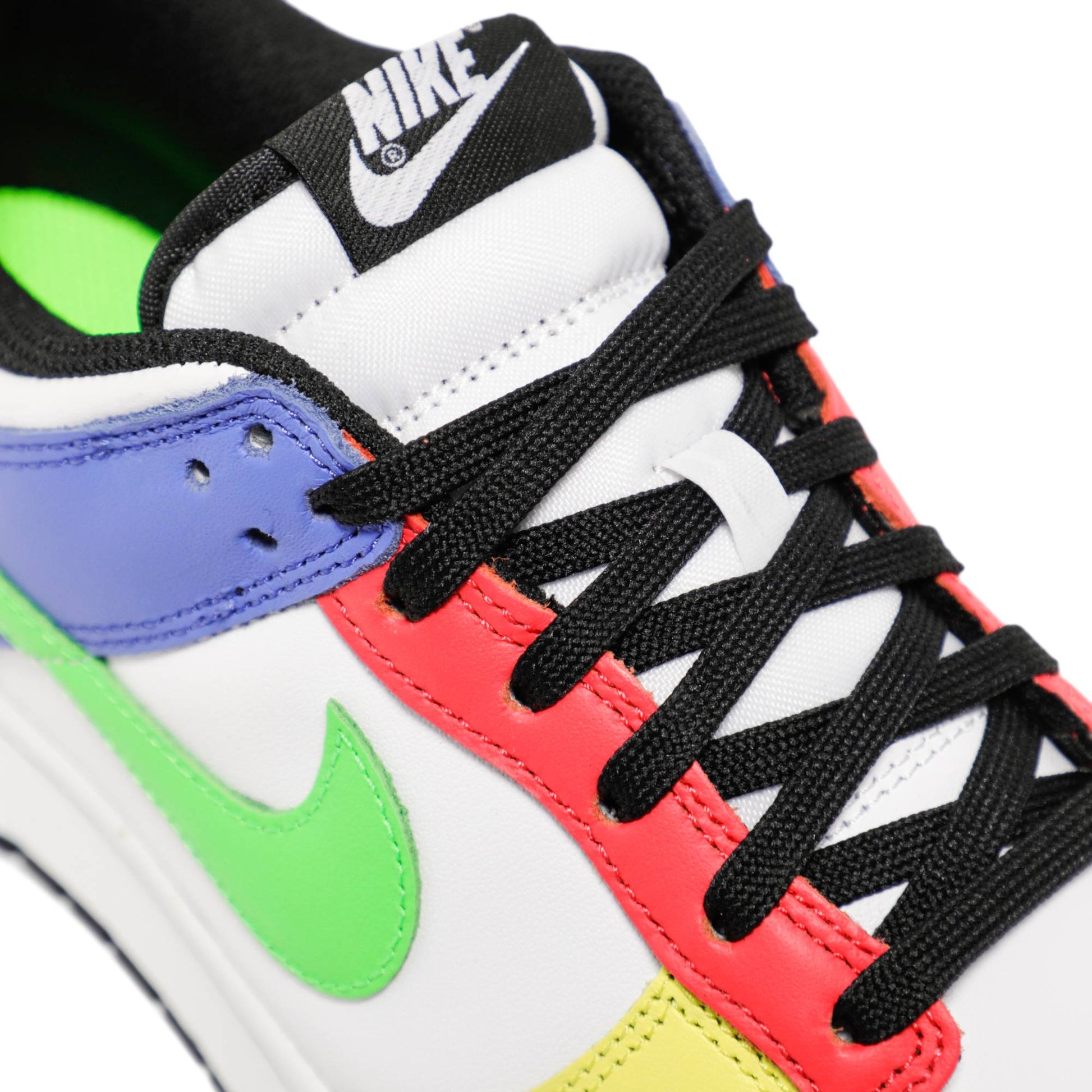 ( Women ) Nike Dunk Low ‘Green Strike’ DD1503-106