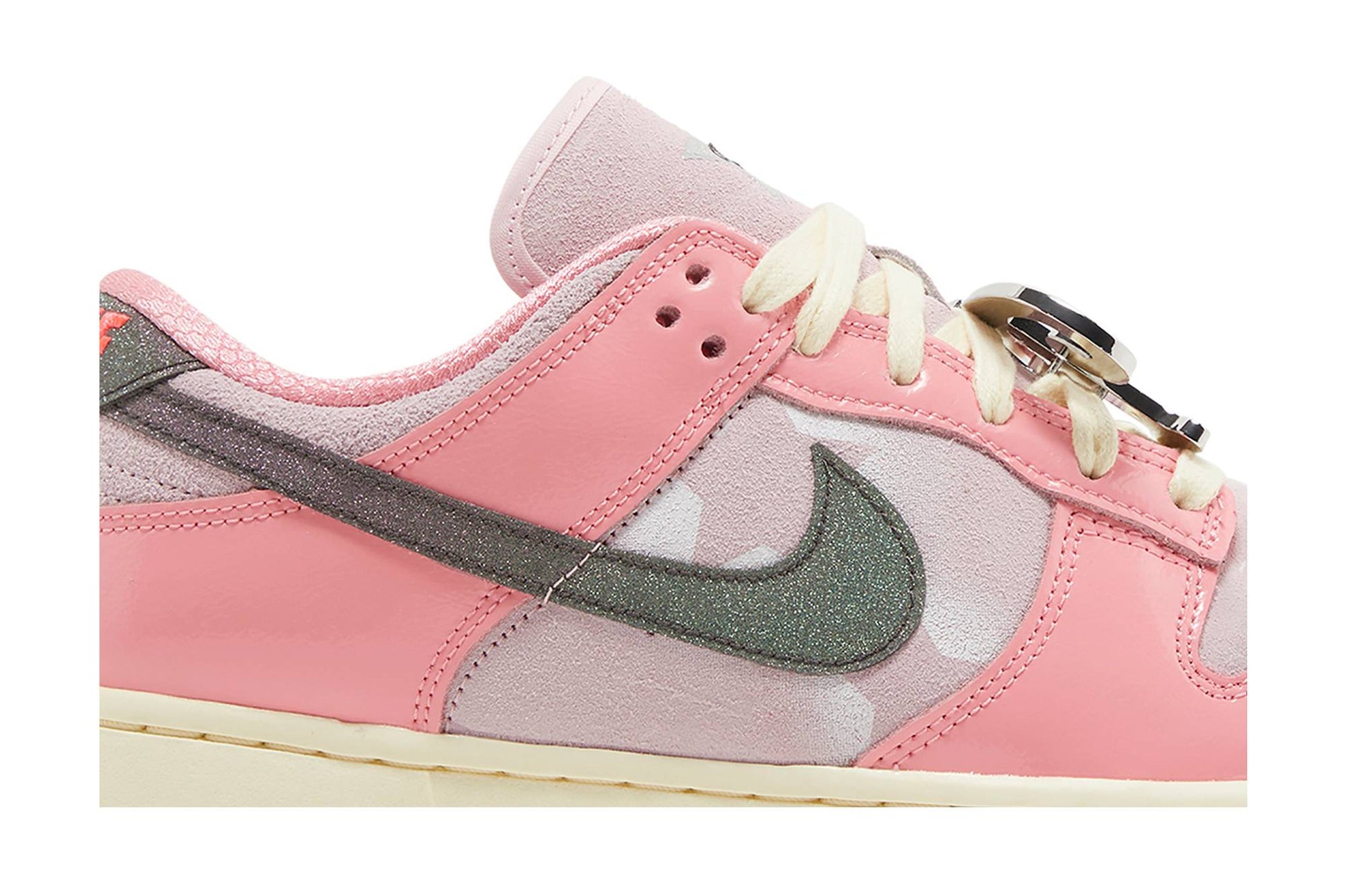 ( Women ) Nike Dunk Low LX ‘Barbie’ FN8927-621