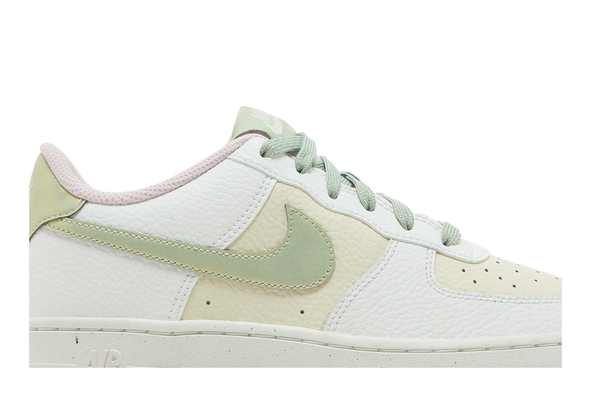 ( Grade School ) Nike Air Force 1 Low LV8 ‘Muted Green’ DQ0360-100