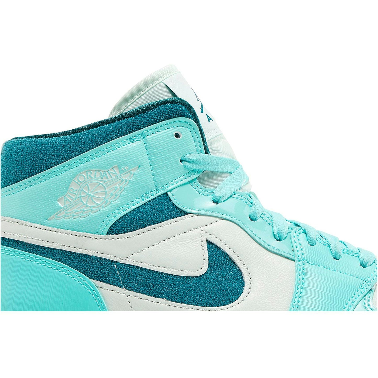 ( Women ) Air Jordan 1 Mid ‘Bleached Turquoise’ DZ3745-300