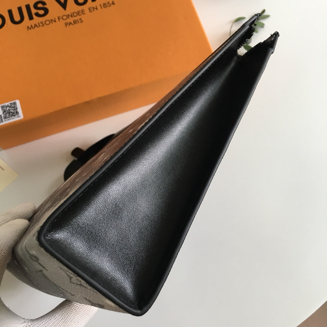 Louis Vuitton Galaxy Monogram Print Canvas Clutch Pouch Travel Organizer