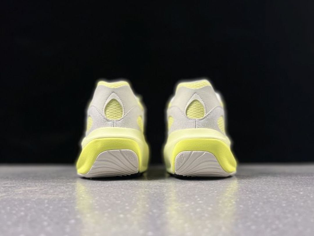 New Balance 9060 Macadamia Nut Sulphur Yellow U9060MAC Men's Women's Lifestyle Sneakers Running Shoes Trainers Bright Neon Yellow Cream