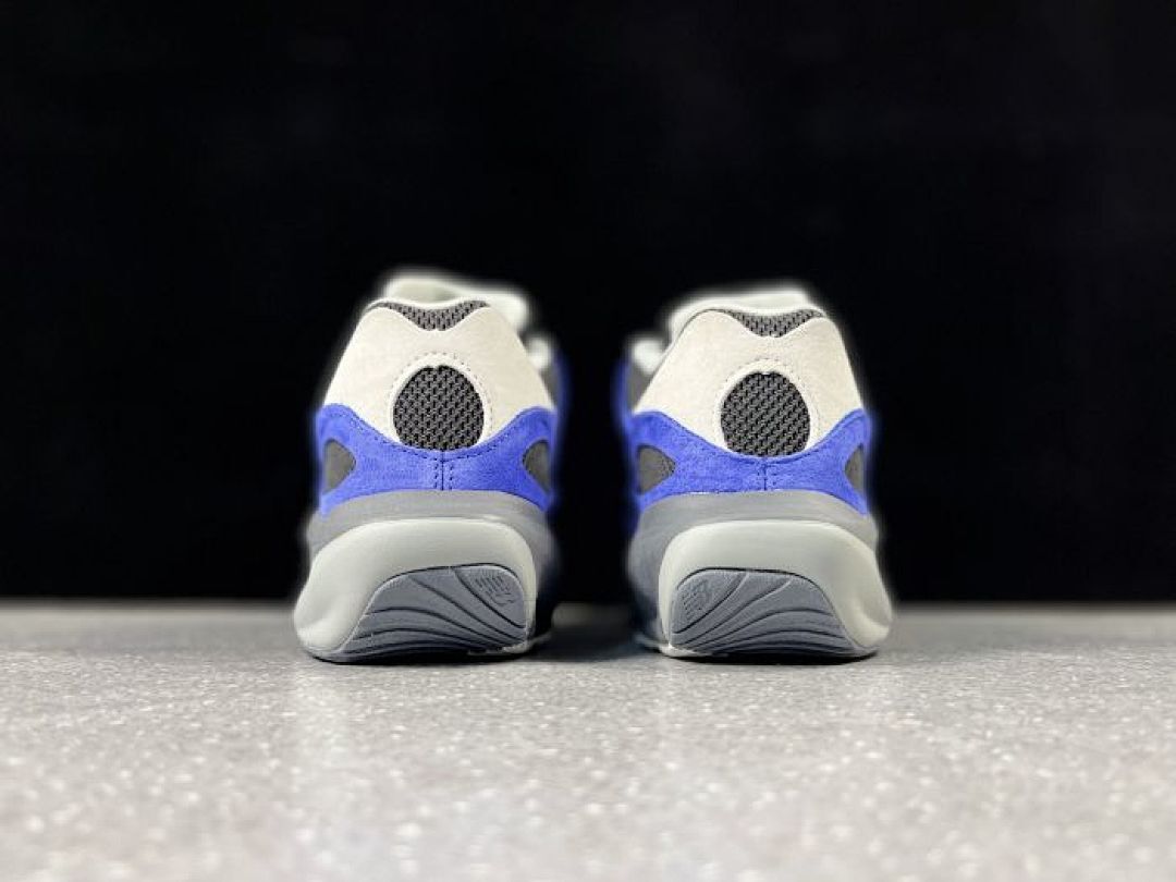 Men's Women's Blue Black Grey Wavrunner M Logo Chunky Sneakers Retro Dad Shoes Trainers Athletic Fashion