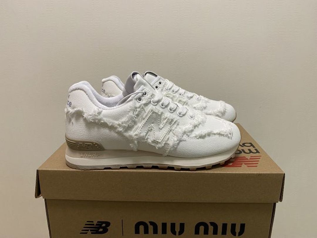 New Balance 574 Rawiya Distressed Frayed Canvas Off-White Cream Sneakers ML574DRY