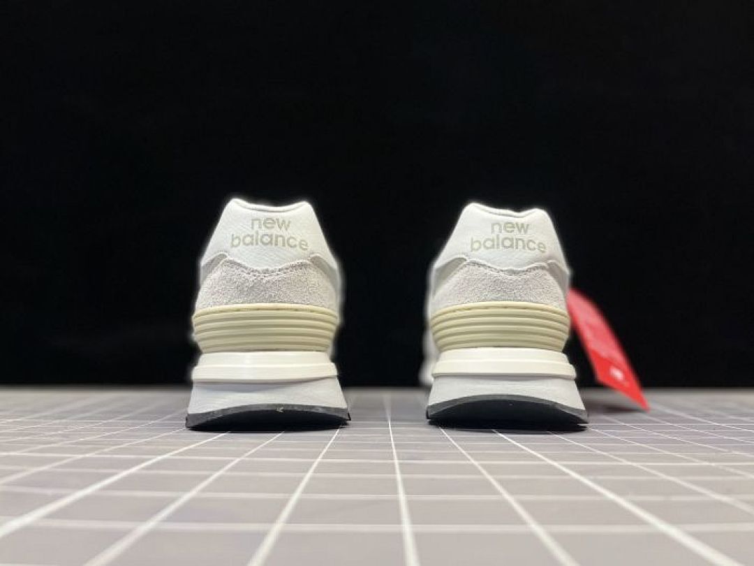 New Balance 574 Legacy White Moonbeam Sneakers U574LGG3 Lifestyle Shoes with ENCAP Chunky Sole