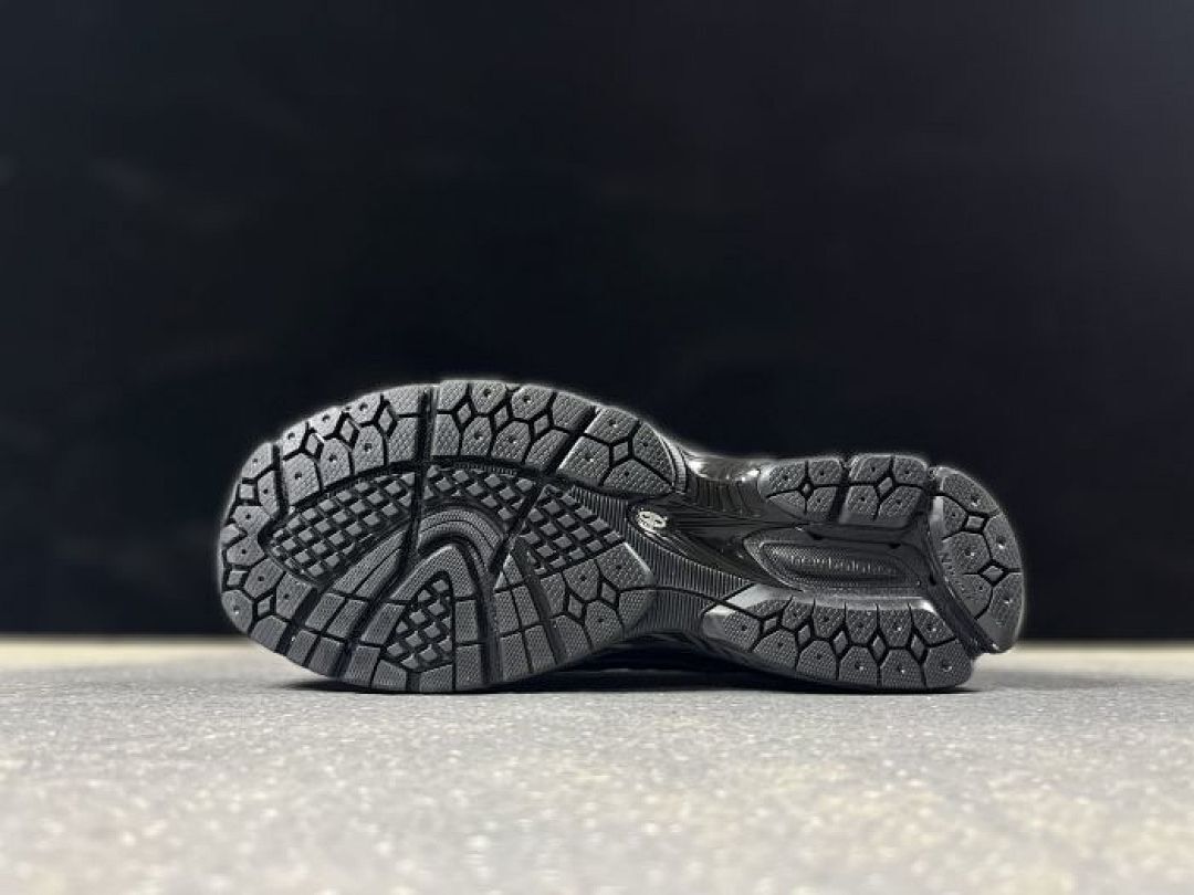 New Balance 1906L Triple Black M1906LKB Loafer Sneakers Men's Women's Lifestyle Shoes Blackout Casual Slip-On Trainers