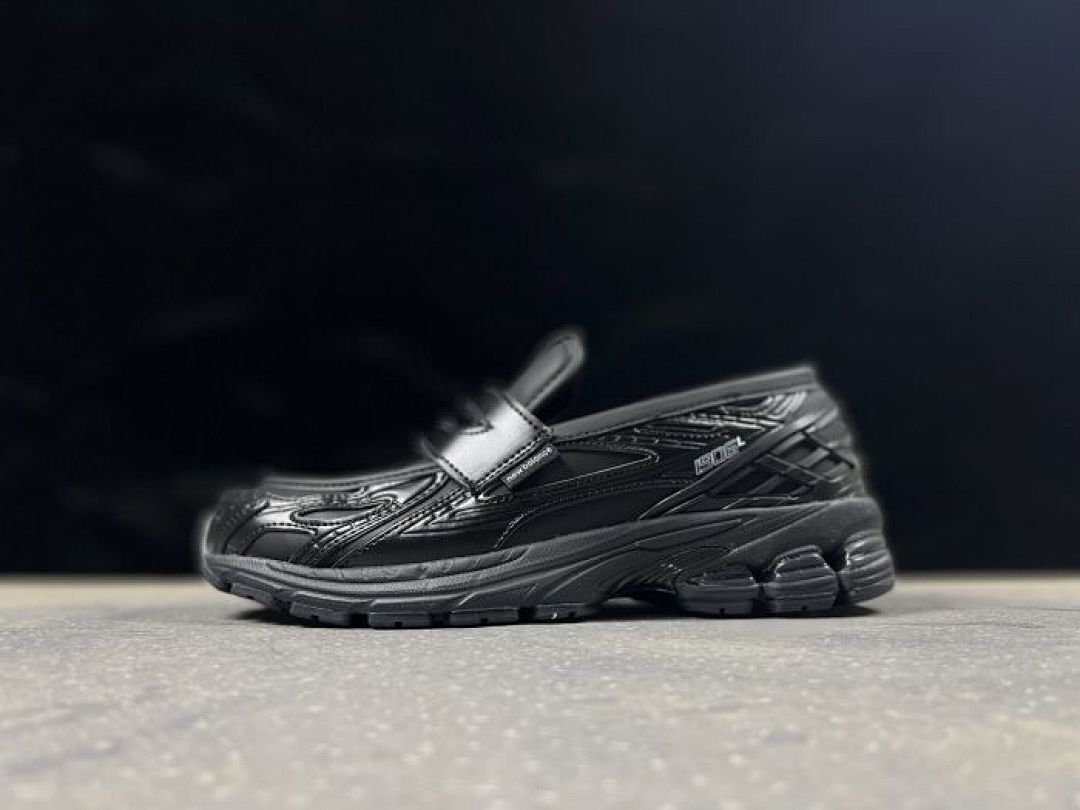 New Balance 1906R Loafer Strap Triple Black Sneakers