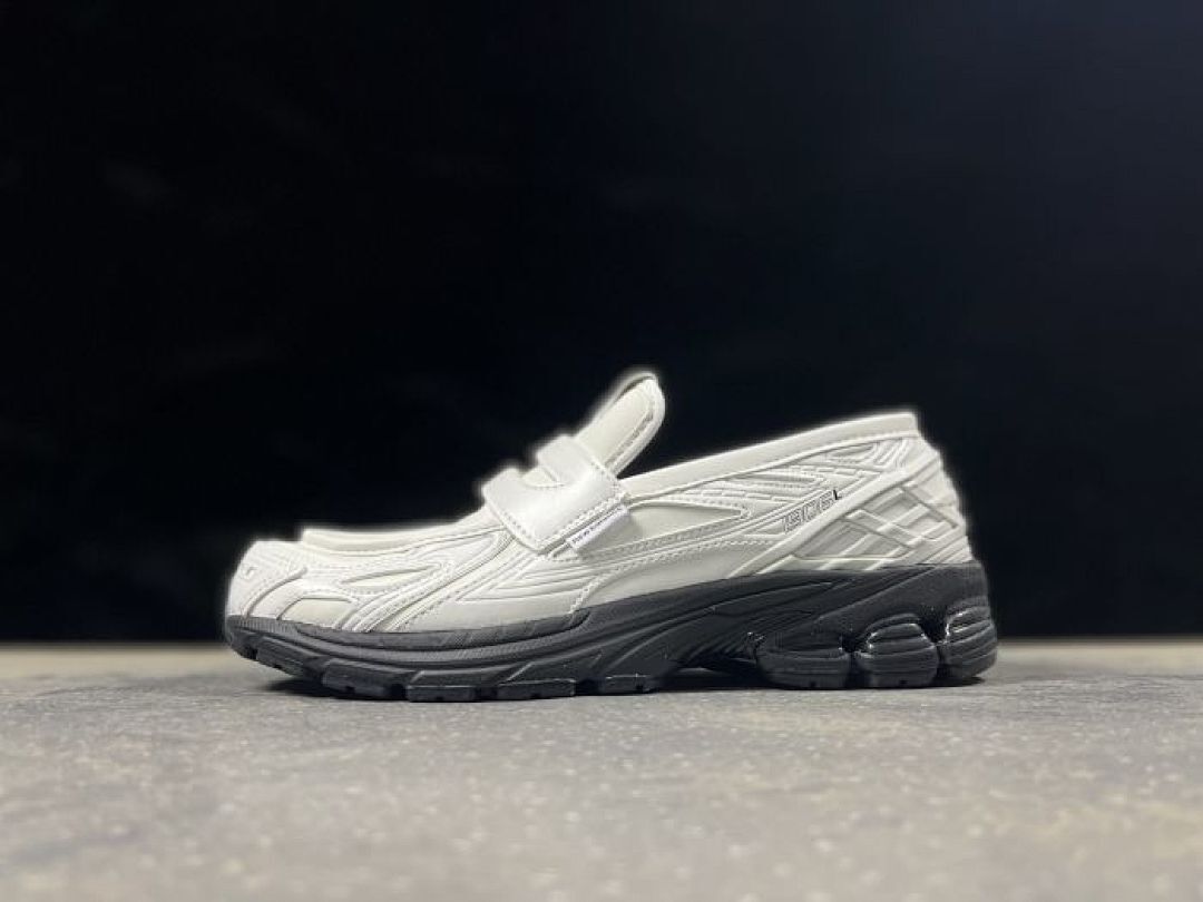 New Balance 1906L Loafer Slip-On Shoes White Black M1906LC