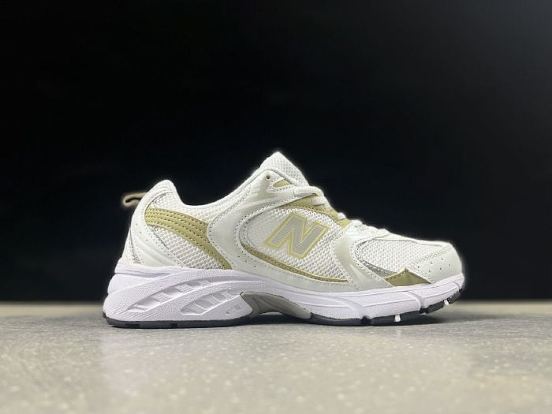 New Balance 530 White Gold Metallic Running Shoes Trainers Unisex MR530CC
