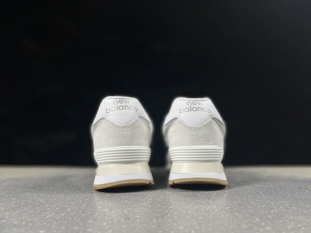 New Balance 574 Sea Salt White Gum ML574EVW Men's Women's Classic Lifestyle Running Shoes Sneakers Trainers