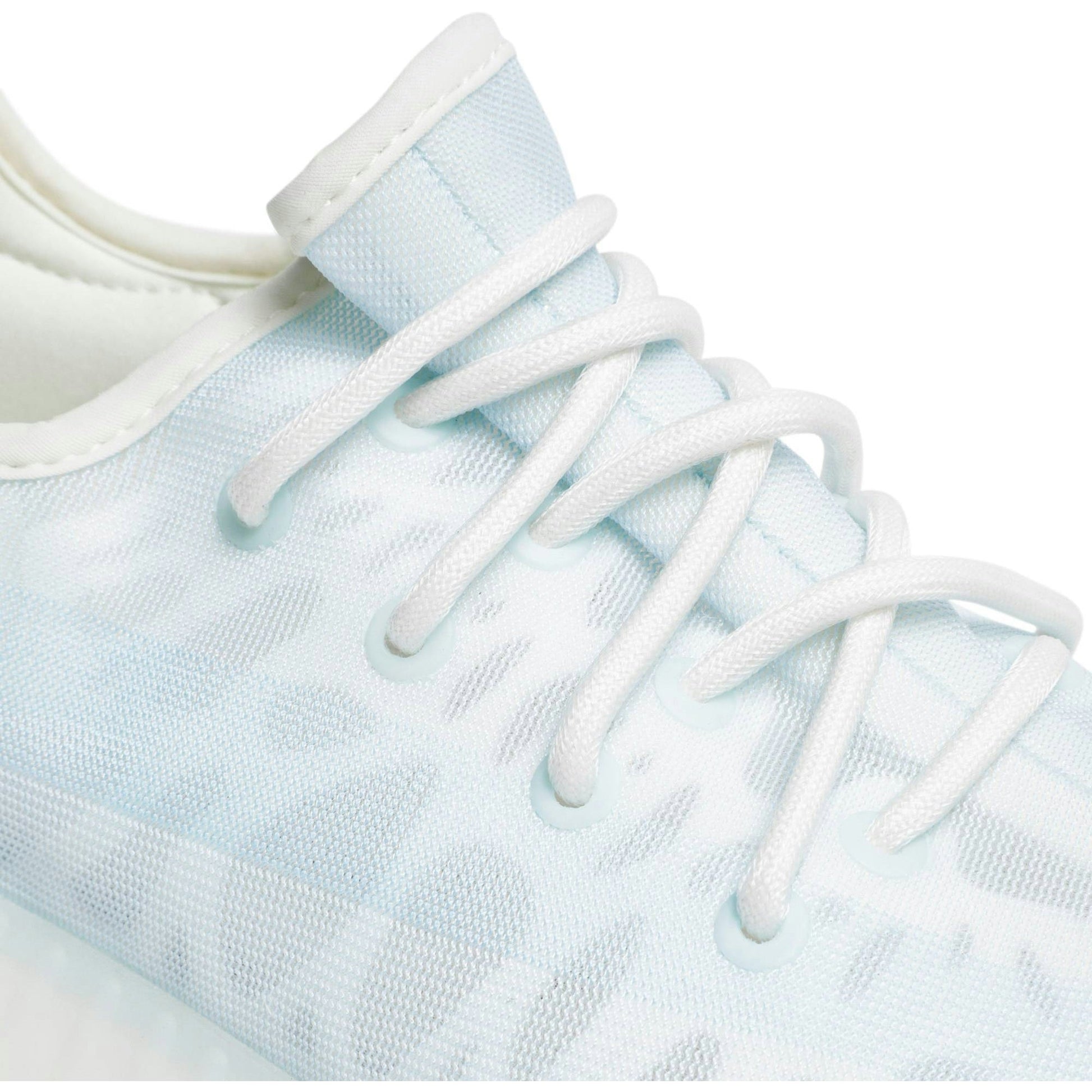 Adidas Yeezy Boost 350 V2 ‘Mono Ice’ GW2869
