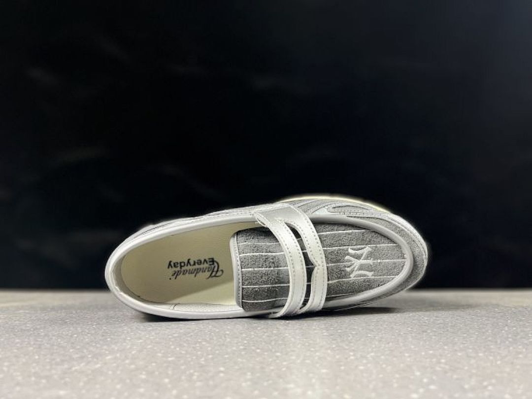 New Balance 1906R M1906RCD Metallic Silver Grey Cream Lifestyle Running Shoes Sneakers Men's Women's Athletic Trainers