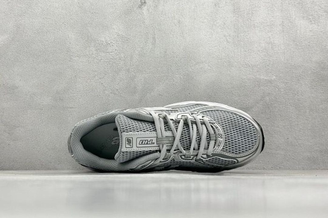 New Balance 1906R Metallic Silver Grey Mesh ABZORB Running Shoes Sneakers