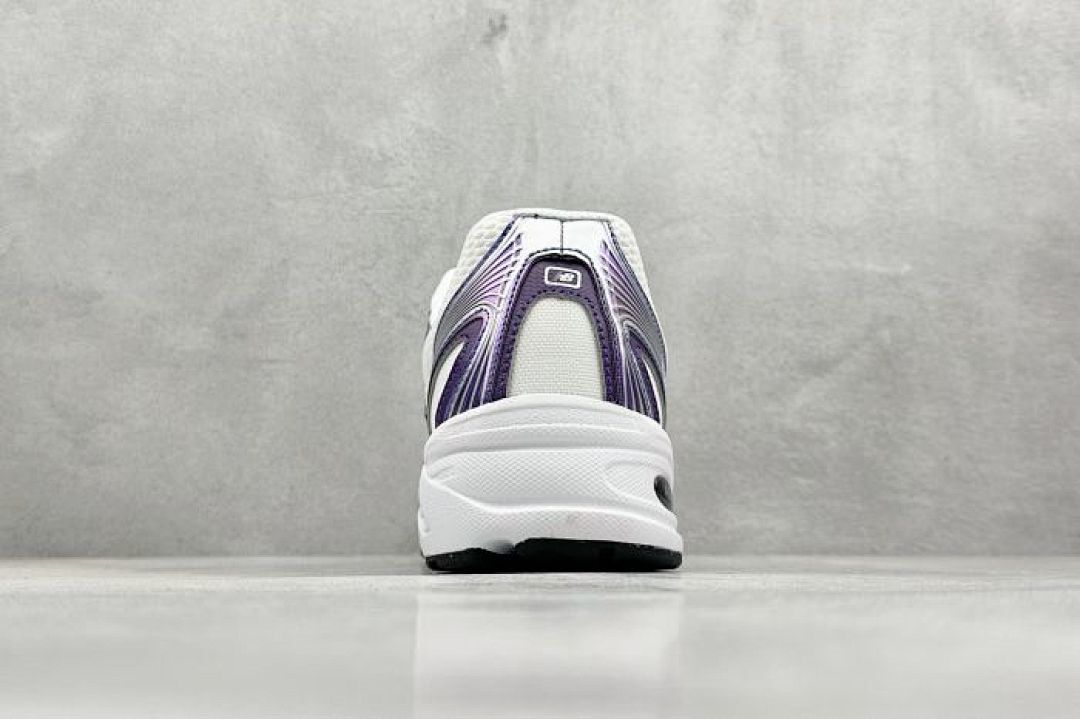 New Balance 1906R White Iridescent Purple Blue Metallic Running Sneakers Shoes M1906RQ