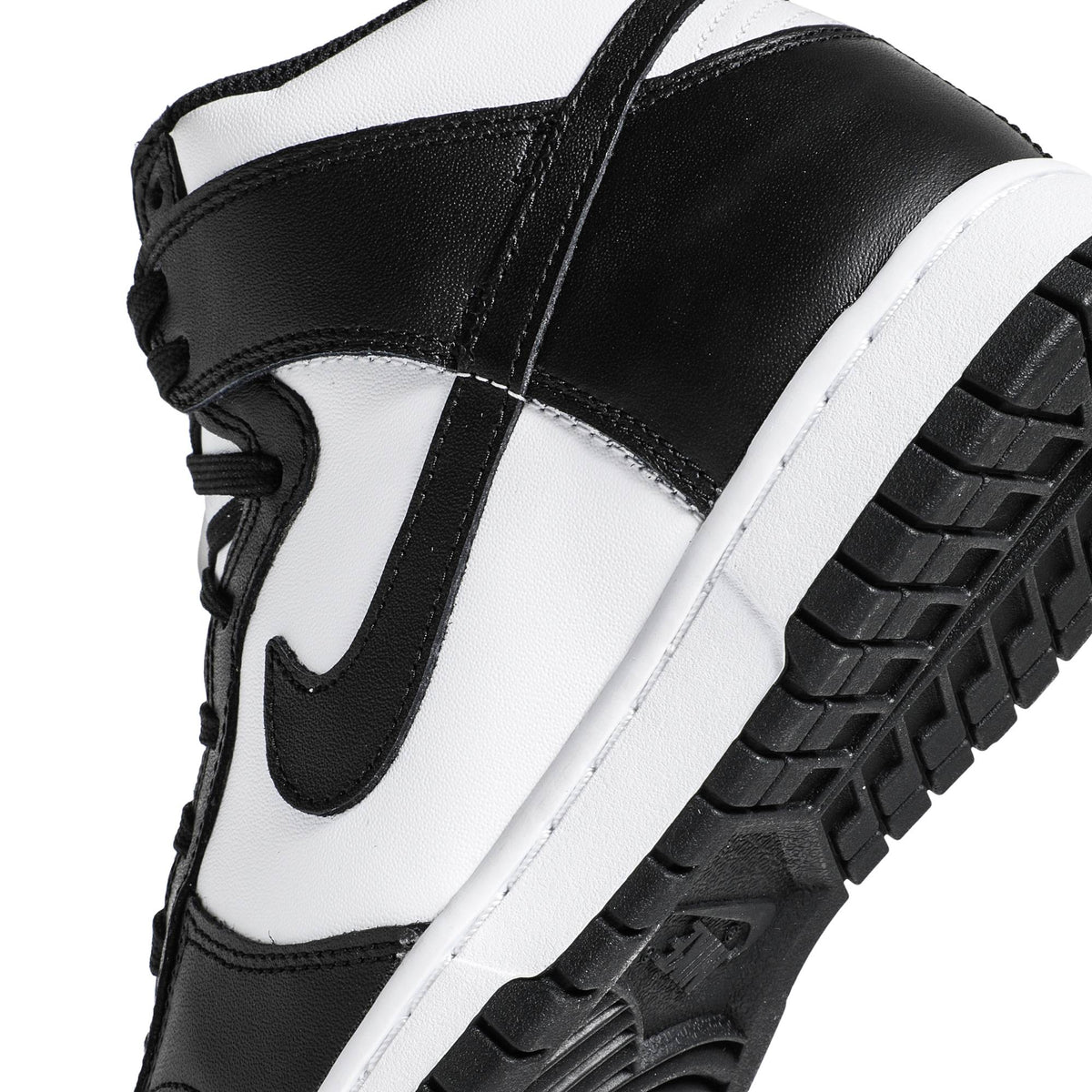 ( Women ) Nike Dunk High 'Black White' DD1869-103
