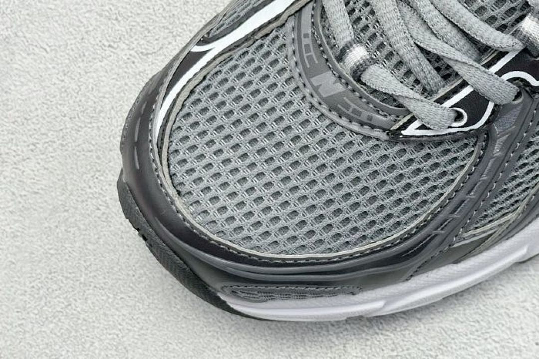 New Balance 740 Grey Black White ABZORB Running Shoes Sneakers