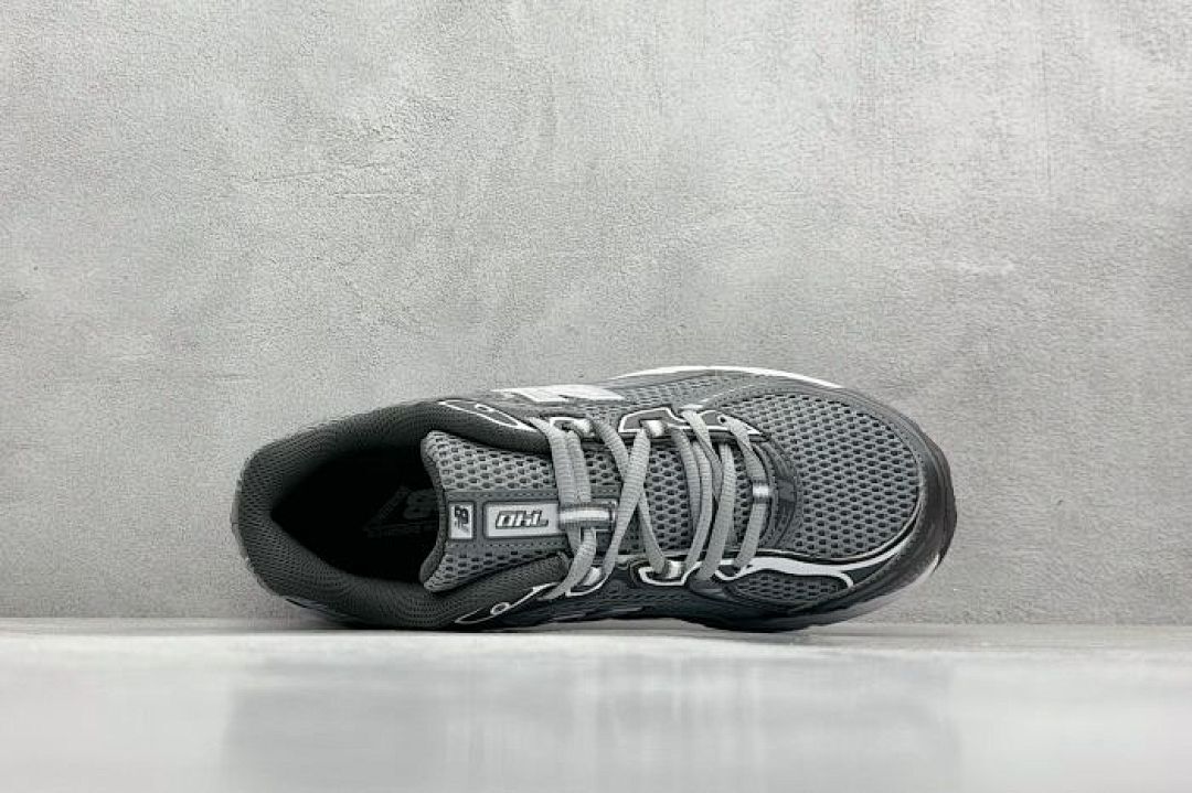 New Balance 740 Grey Black White ABZORB Running Shoes Sneakers