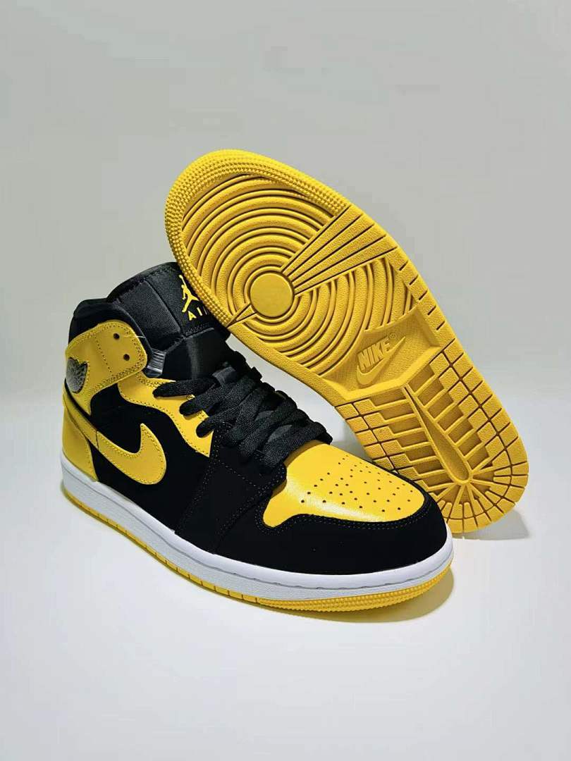Nike Air Jordan 1 Mid "Black Pollen" (554724-077) Yellow Black Men's Women's Lifestyle Sneakers