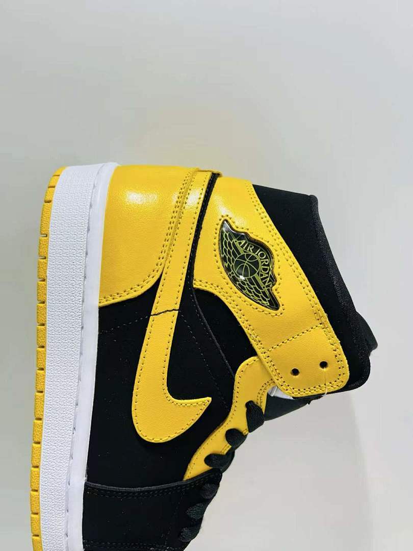 Nike Air Jordan 1 Mid "Black Pollen" (554724-077) Yellow Black Men's Women's Lifestyle Sneakers