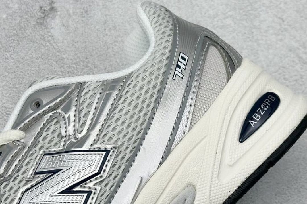 New Balance 740 Silver Metallic White Mesh Retro Running Shoes ABZORB Sneakers Trainers