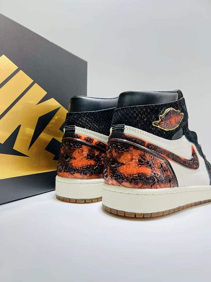 Nike Air Jordan 1 Retro High OG Black Gold Speckle White Red Orange Cracked Pattern Gum Sole High-Top Sneakers Shoes Men Women